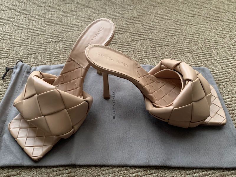 bottega veneta heels
