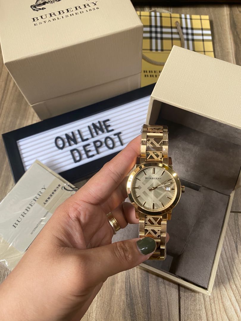 burberry watch, Women's Fashion, Watches & Accessories, Watches on Carousell