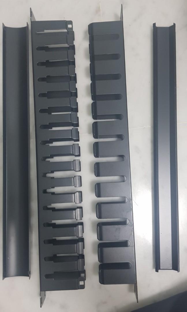 Cable management for server rack, Computers & Tech, Parts & Accessories ...