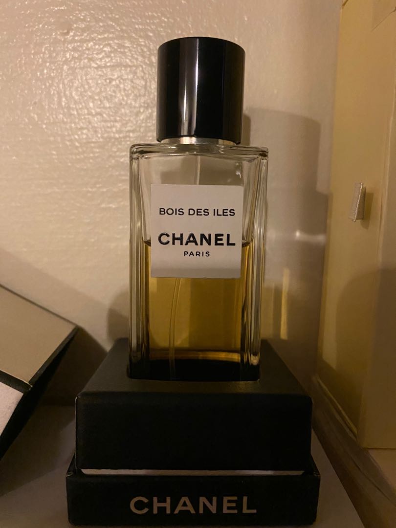 Perfume Review – Chanel Bois des Iles (Les Exclusifs): Out of