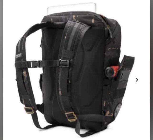 Chrome Industries Pike Haversack Camo Backpack, Men's Fashion, Bags