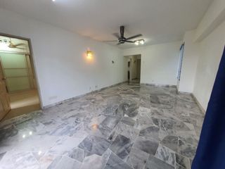 (Category: ) located in . Submitted by zara_properties (Listing ID 1150358517, Image 1). Description: .