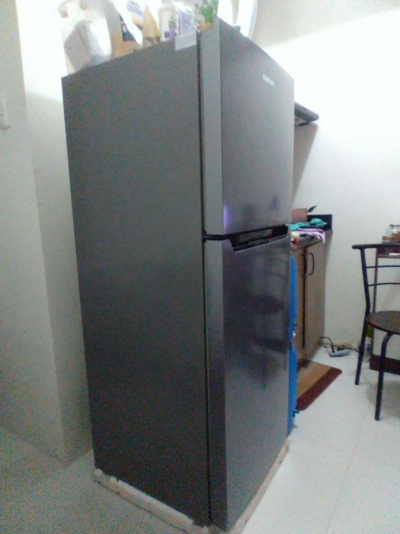 CONDURA CNF232i 7.9 cu.ft. No Frost Inverter Refrigerator TV