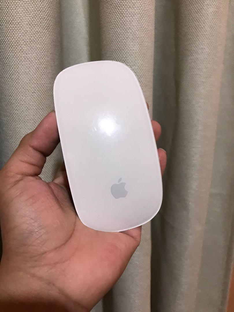 Defective Apple Magic Mouse 1 (Category: Mouse & Mousepads) located in Marikina City. Submitted by peavydenissehmua (Listing ID 1150316272, Image 1). Description: Apple Magic Mouse 1 The appearance of the mouse lalo yung sa bottom part is may stains. Nagcorrode kasi yung battery matagal di nagamit pero it is working. All gestures Buttons are working Except for the right click pag nasa main screen, hindi lumalabas. I can send video of it thru Vbr.