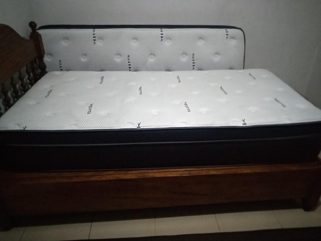 FOR SALE DUAL POCKET MATRESS SINGLE SIZE Furniture Home Living