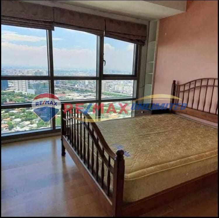 San Lorenzo Condo For Sale
