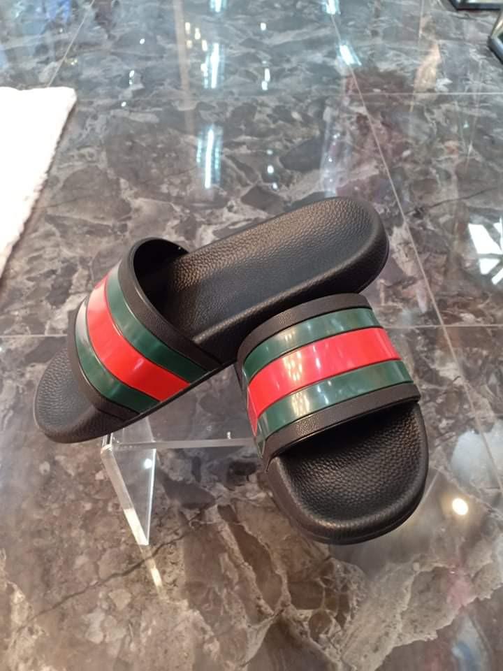 harga slipper gucci