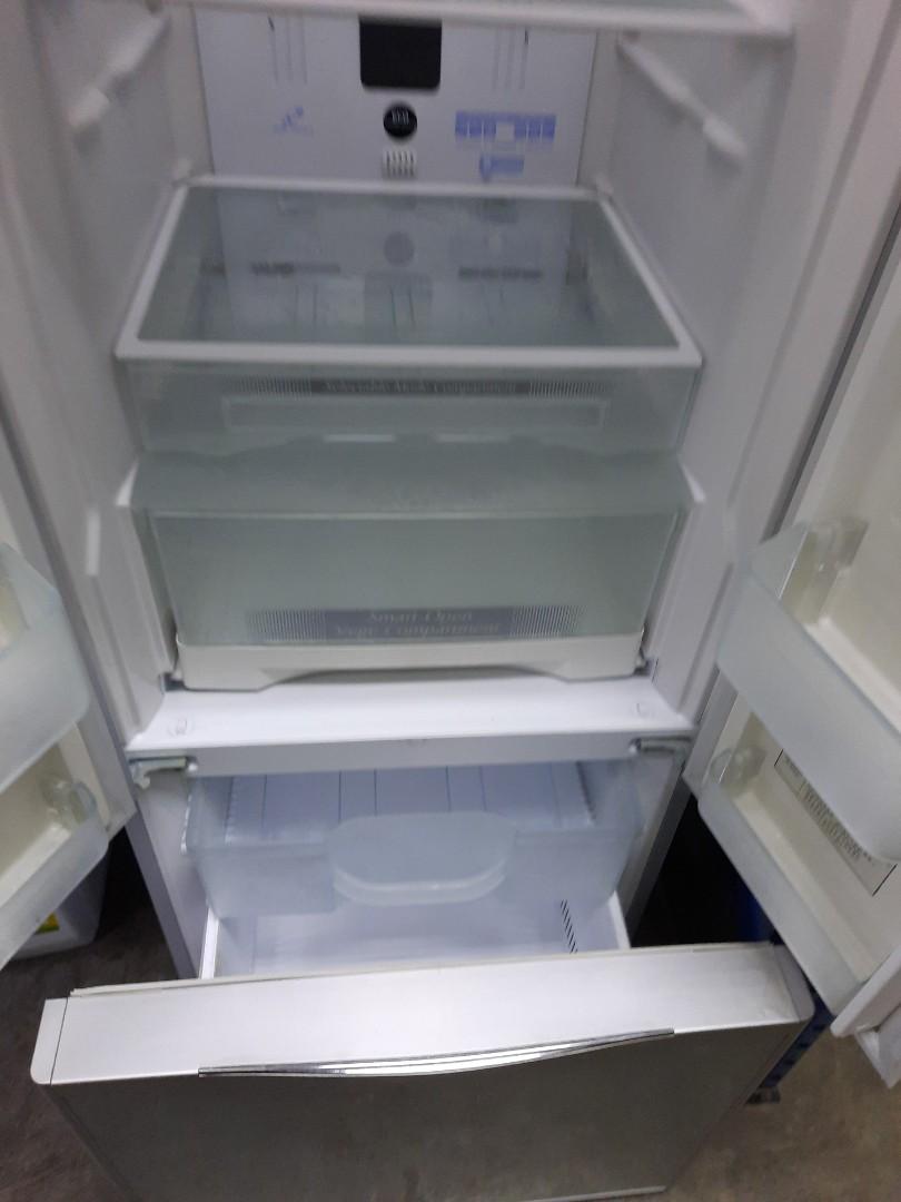 Hitachi glass door refrigerator fridge inverter 382L net warranty