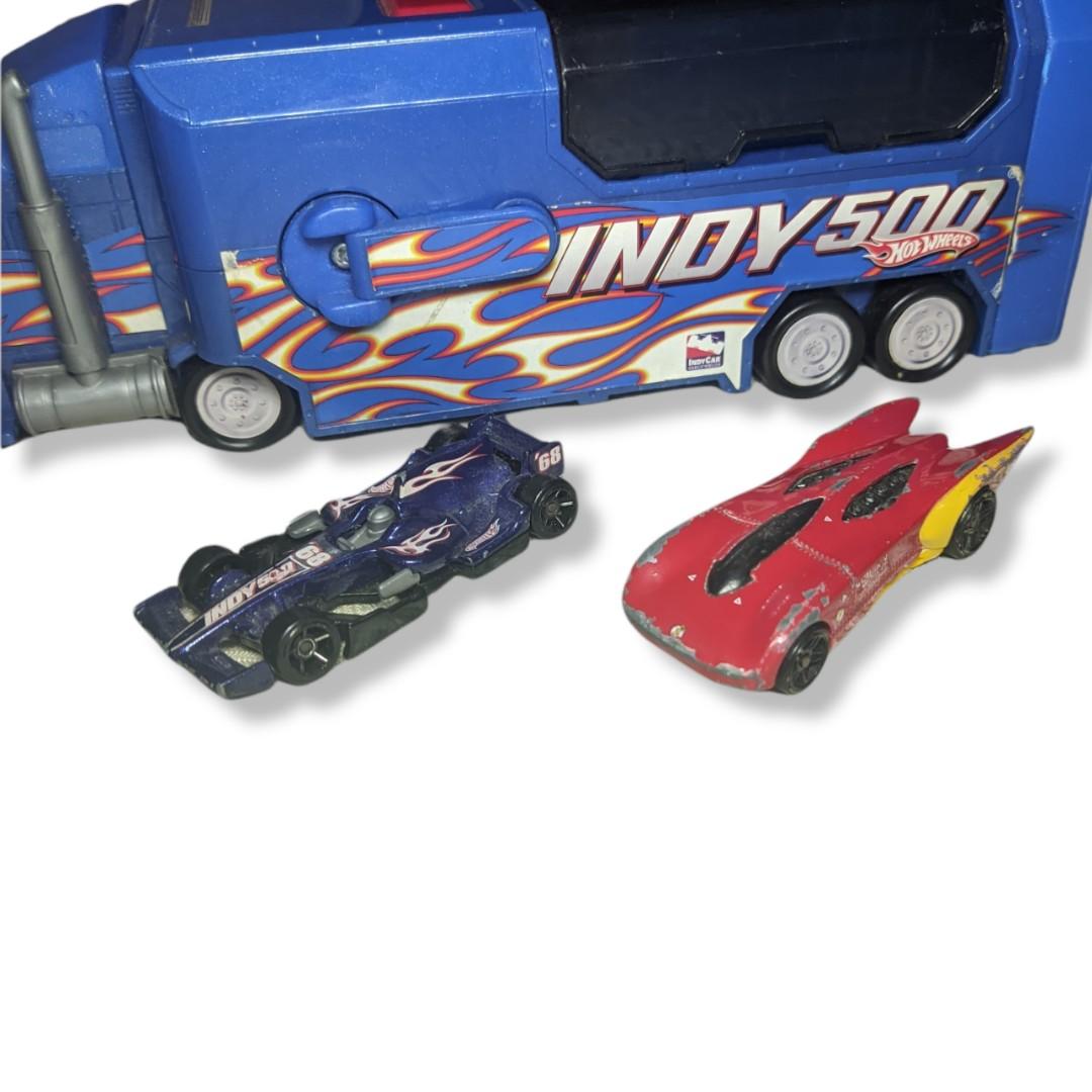 Hot Wheels Indy Roll-Up Raceway