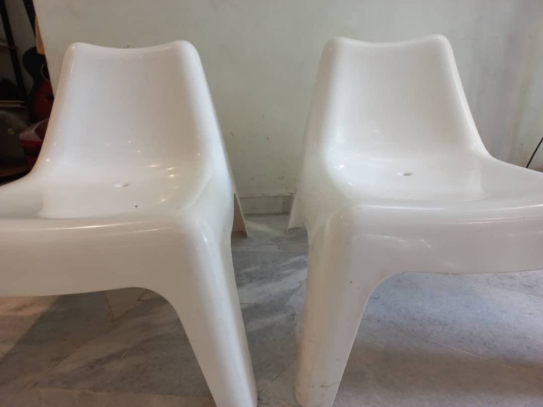 IKEA PLASTIC CHAIR, Furniture & Home Living, Gardening, Gardening Tools