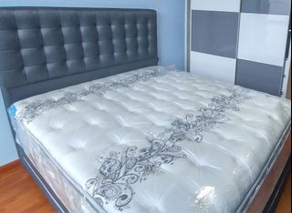 (Category: ) located in . Submitted by tangier (Listing ID 1150238116, Image 1). Description: .