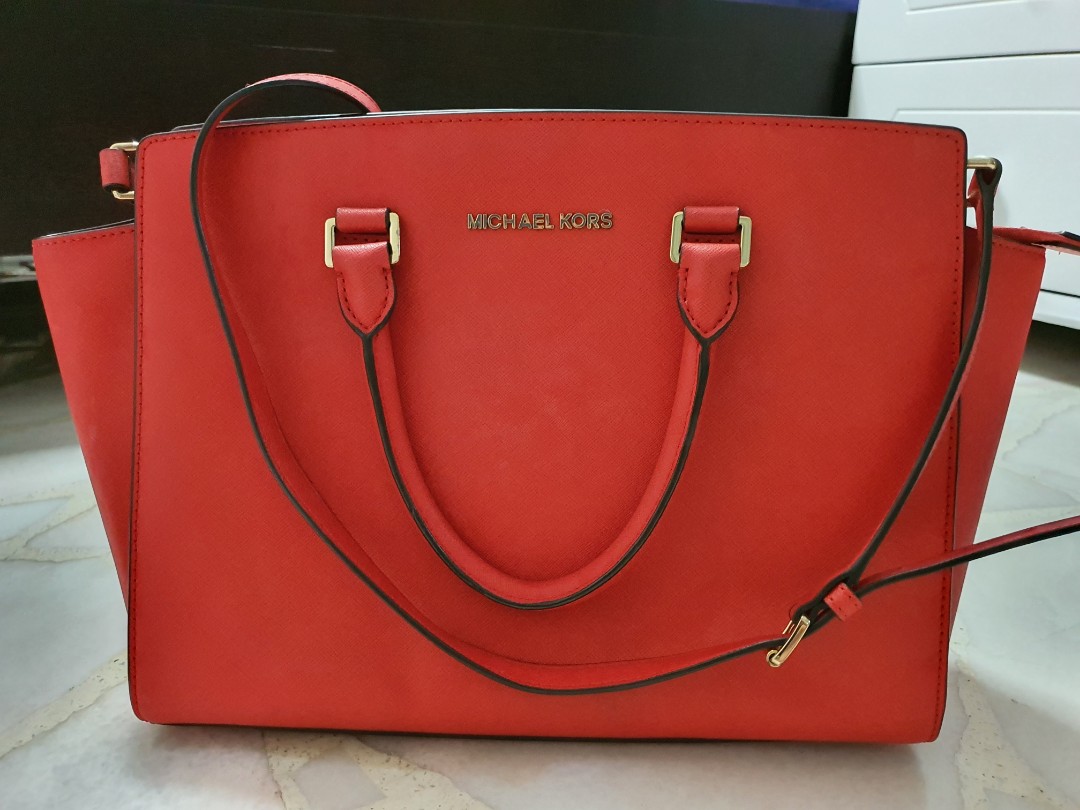Red lightly used Michael Kors bag - Depop