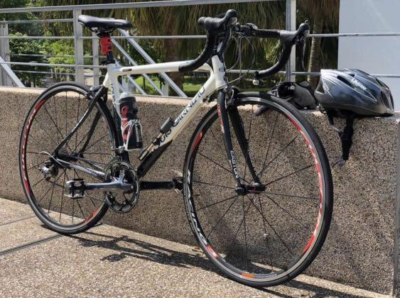 Louis Garneau Full Carbon Road bike, Sports Equipment, Bicycles 