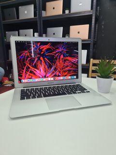 MacBook Air 2014 13 inch Ram 8 GB Storage 512 GB i7