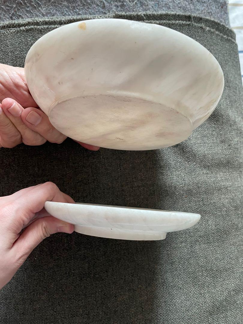 Marble Plates ( for 2 ) (Category: Dinnerware & Cutlery) located in Manila. Submitted by a.c.shop (Listing ID 1150274398, Image 2). Description: See pictures for flaws .
