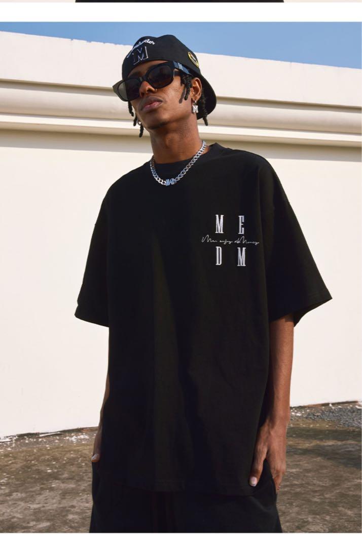 MEDM basic logo TEE (Category: Tshirts & Polo Shirts) located in Singapore. Submitted by mighty_hype (Listing ID 1150248744, Image 1). Description: Local Direct Seller MEDM Couples Tee Few colour left stock after Preorder will arrive in 30days.