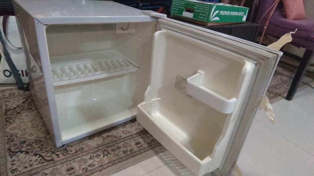 small fridge samsung price