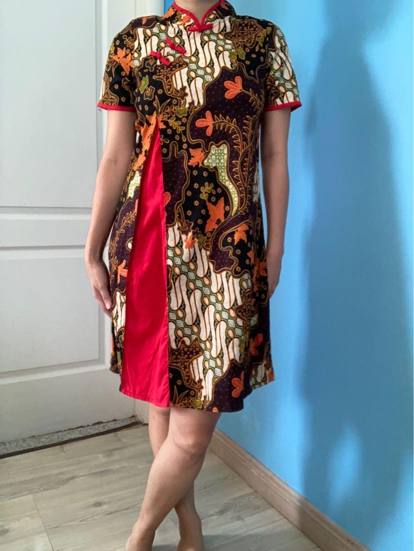 Model hot sale cheongsam batik