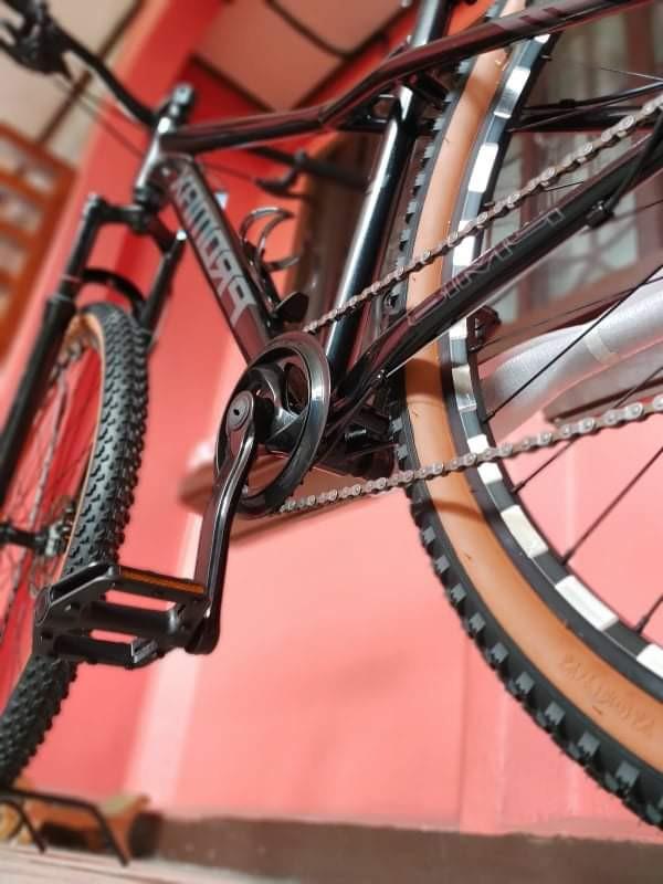Mountain bike (Category: Bicycles) located in Las Pinas. Submitted by tabsilog (Listing ID 1150347291, Image 2). Description: Rush sale B New Promax Mountain bike 29 inch wheel size Alloy material 1x9 gear speed mechanical brakes Free bottle cage PM or sms 09608484135 Price neg.