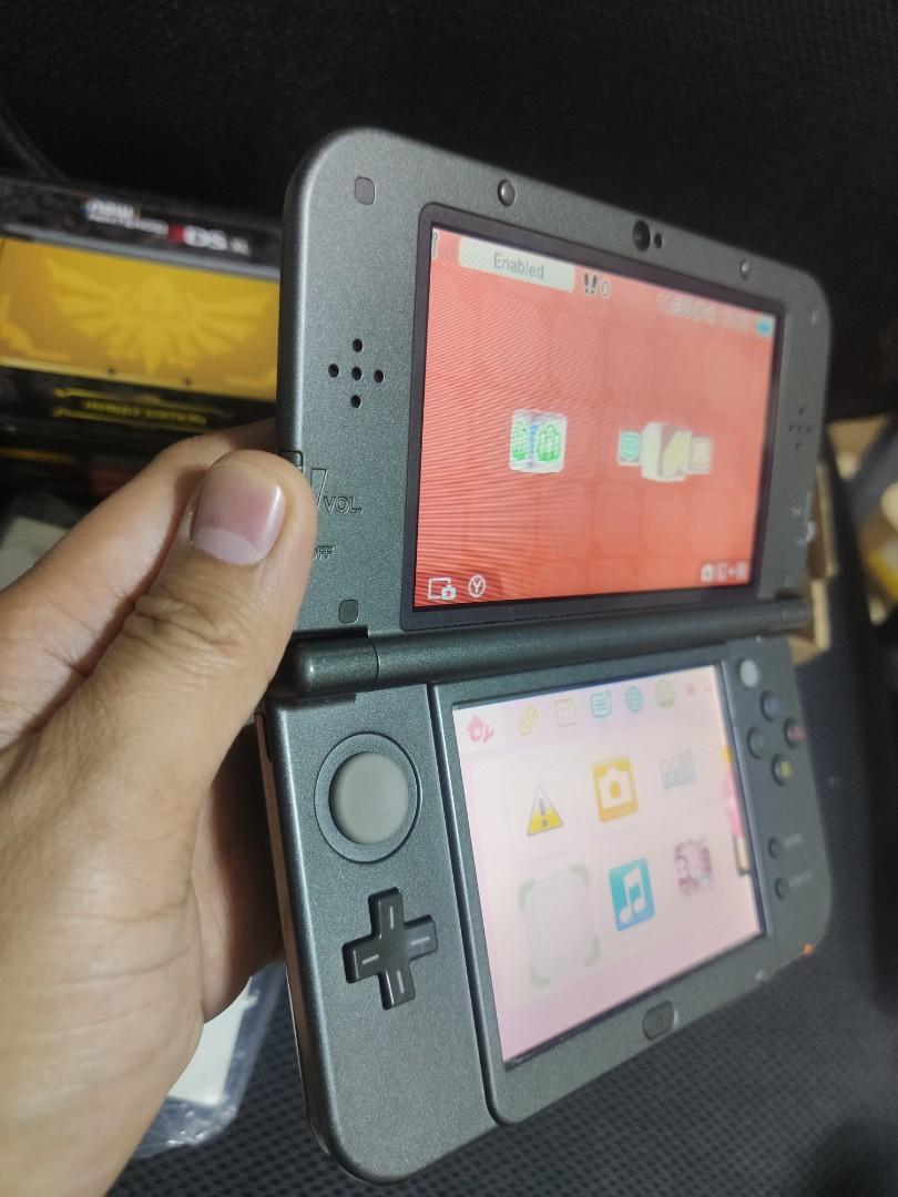 New 3ds xl hyrule edition complete (ips top screen), Video Gaming
