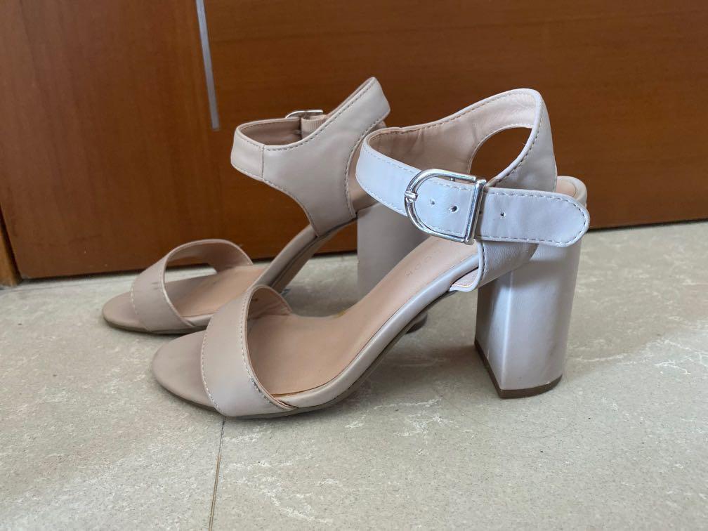New Look Nude Heels size 35 Women s Fashion Footwear Heels on Carousell
