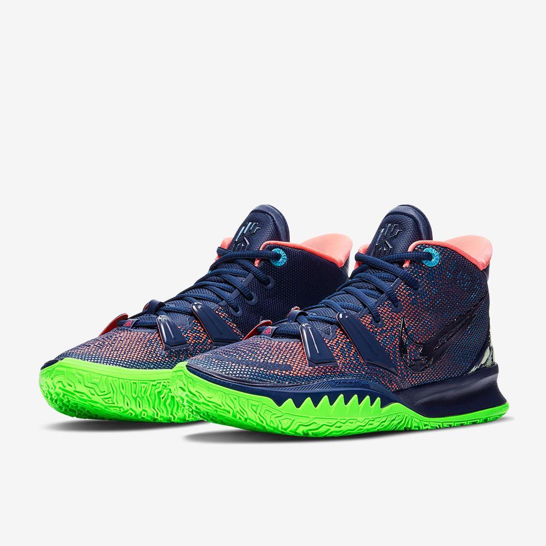 kyrie navy