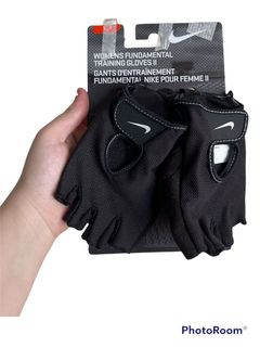(Category: ) located in . Submitted by every.wear (Listing ID 1150266206, Image 1). Description: .