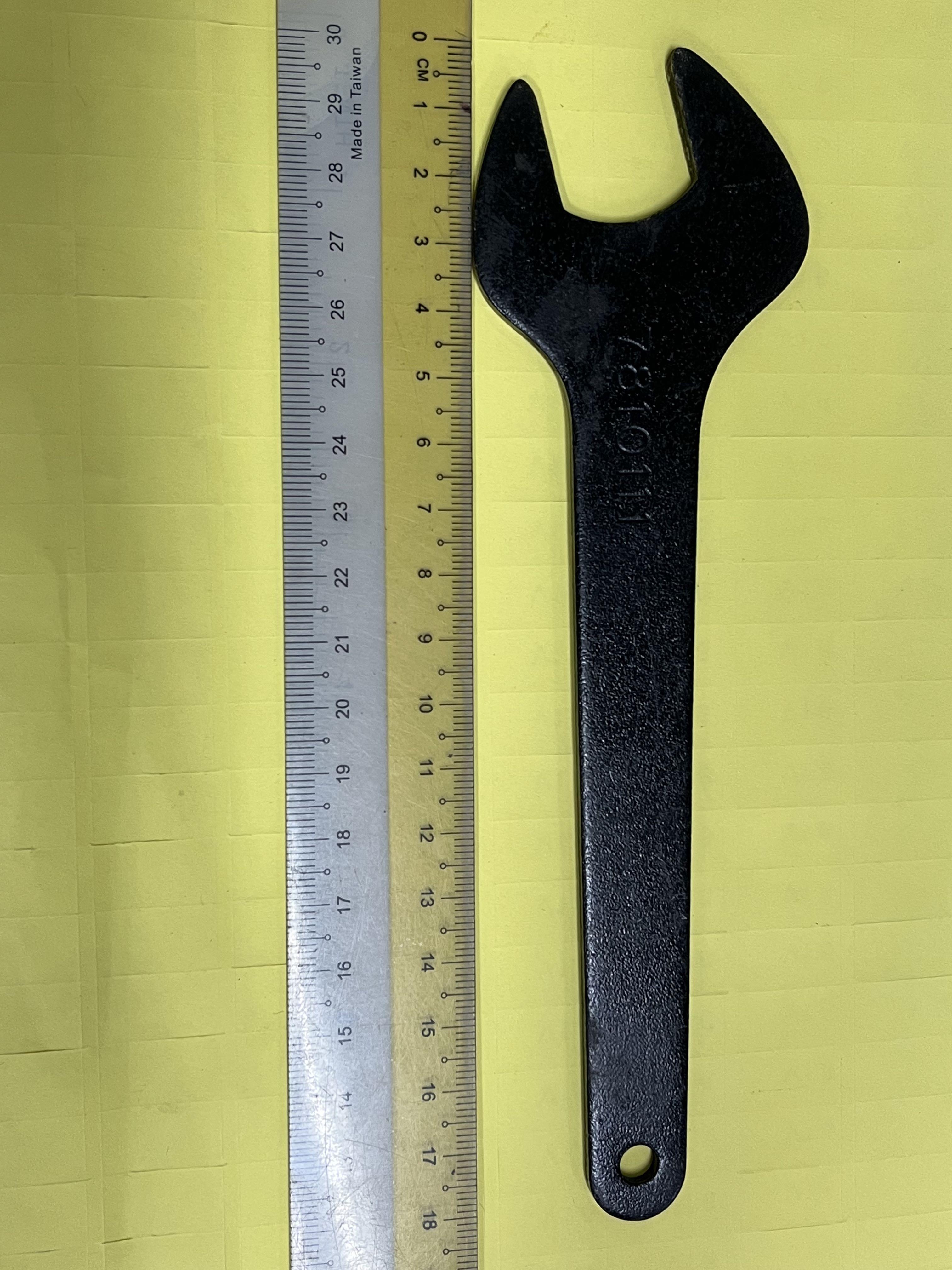Makita Original 7810111 Spanner Wrench 22 mm UPC 088381102438