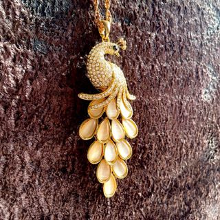 (Category: ) located in . Submitted by QC_UpcycleStore (Listing ID 1150299732, Image 1). Description: .