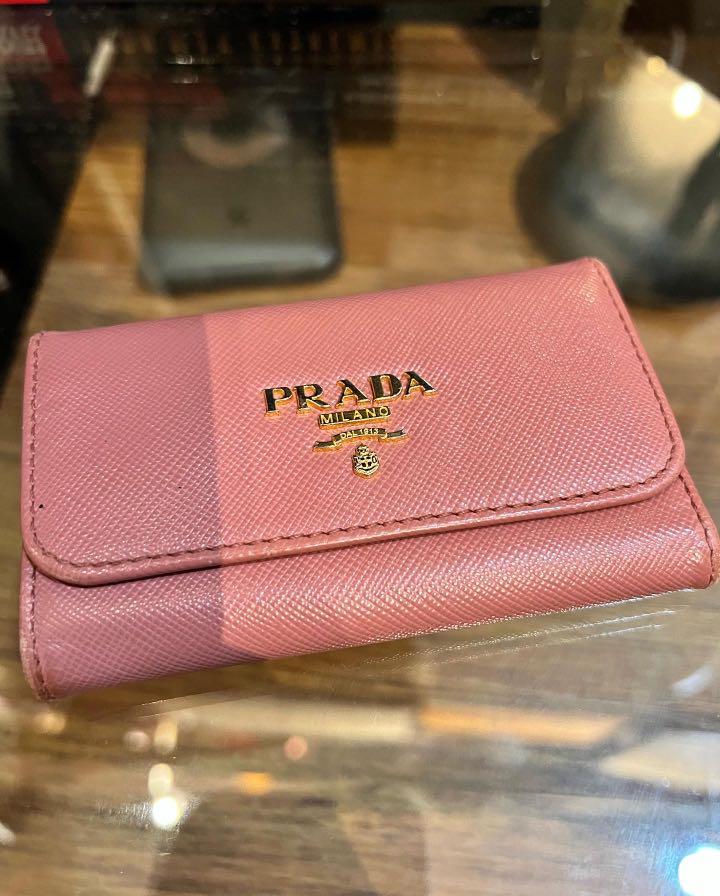 Prada saffiano key holder (Category: Luxury Bags & Wallets) located in Cavite. Submitted by rraaa32 (Listing ID 1150259911, Image 3). Description: .