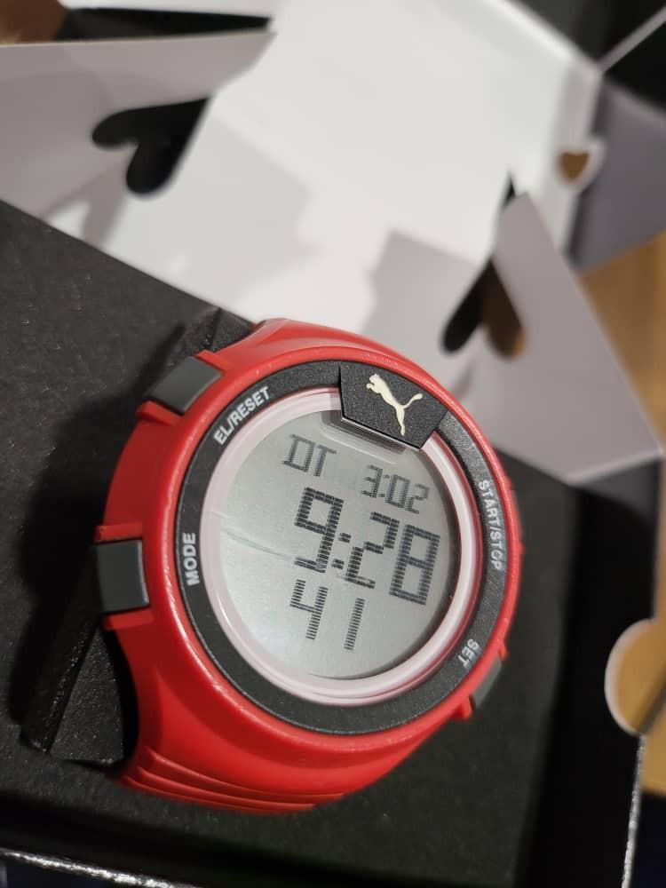 How to set time top on puma watch