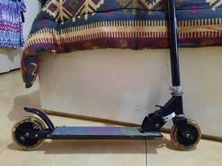 (Category: ) located in . Submitted by decluttermom101 (Listing ID 1150396386, Image 1). Description: .