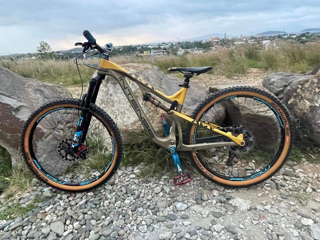 Intense acv 2018 top