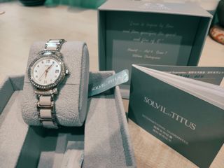 (Category: ) located in . Submitted by elayne_accessories (Listing ID 1150314328, Image 1). Description: .