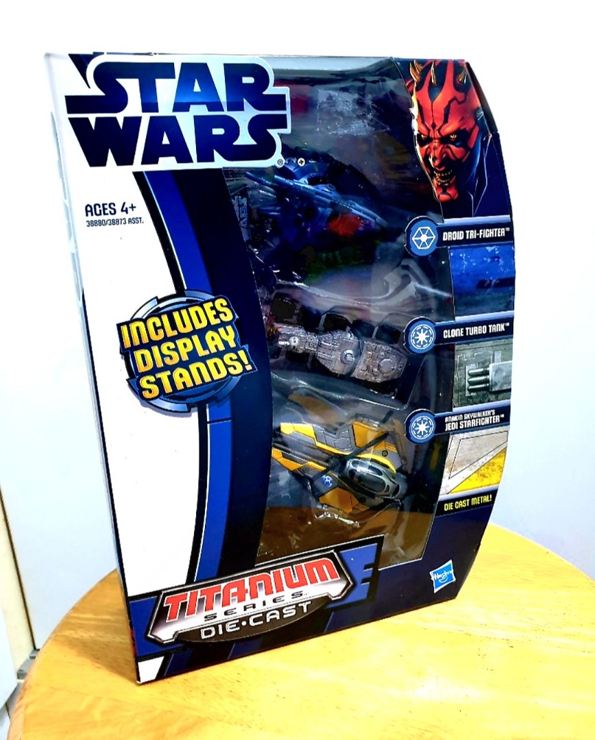 Star Wars Titanium Series Die-Cast Vehicle - AT-ST Walker 3-Inch Micro Ship With Stand - View #12