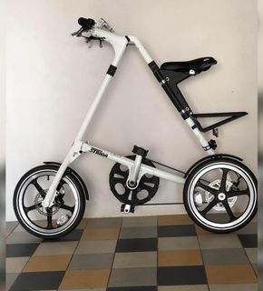 (Category: ) located in . Submitted by CherryLim12 (Listing ID 1150313188, Image 1). Description: .