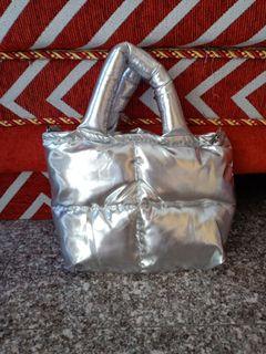 Tas puffy