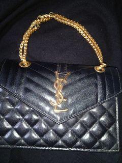 Tas sling bag