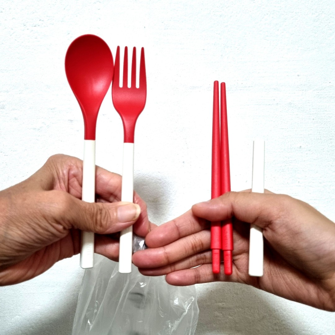 Tupperware Eco Friendly Compact Portable Travel Size Reusable Spoon