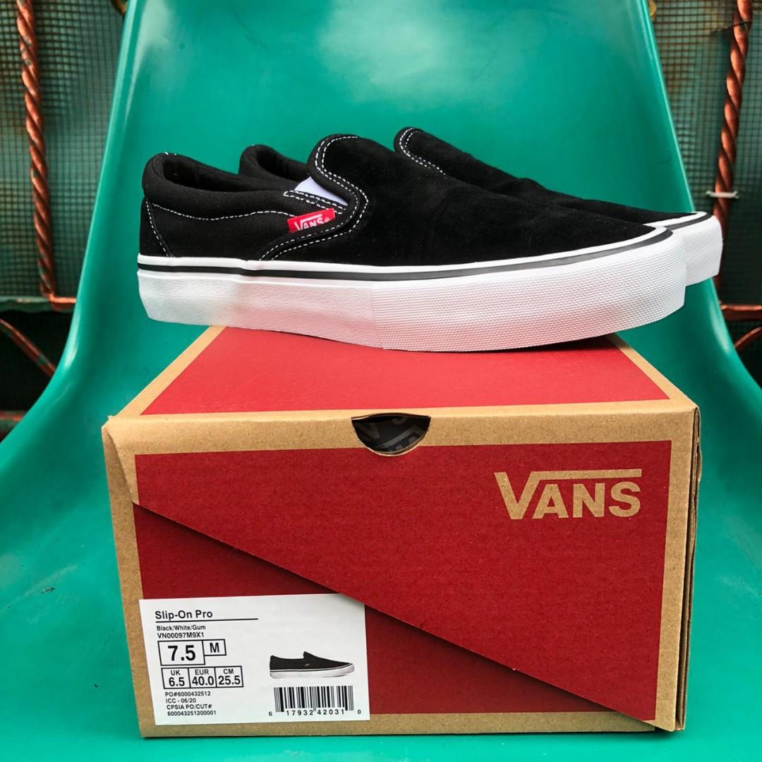 vn00097m9x1The Best Inexpensive Online Clothing Stores You May