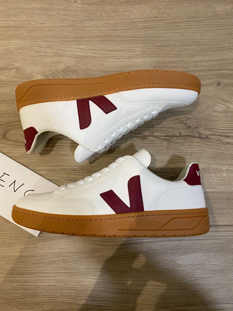 veja v12 gum sole womens