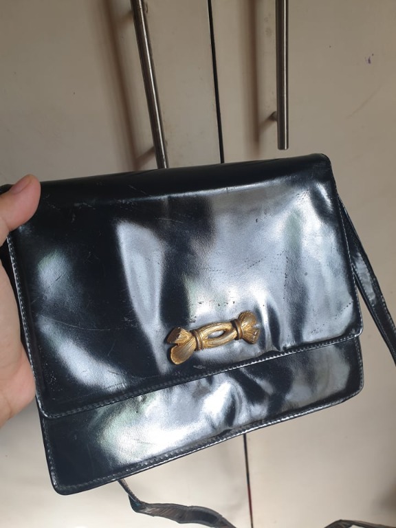 VINTAGE ESCADA BAG