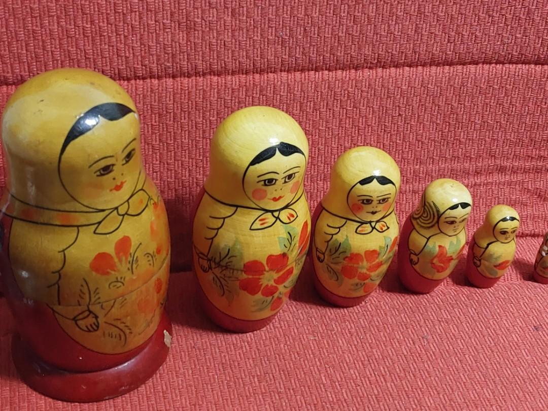 Collectible matryoshka discount dolls