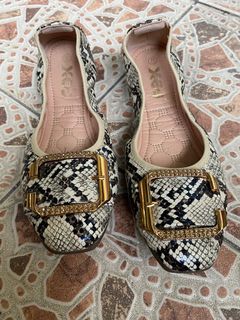 (Category: ) located in . Submitted by glam_lyf (Listing ID 1150257462, Image 1). Description: .