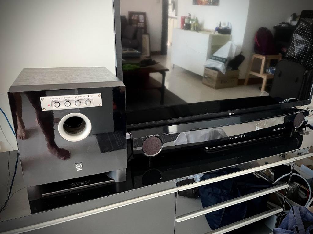 Yamaha Soundbar YAS 101 Subwoofer YST SW015 Must be sold by 29th March