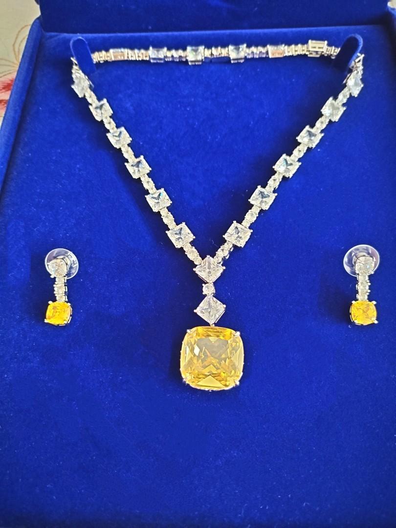 necklace tiffany yellow diamond value