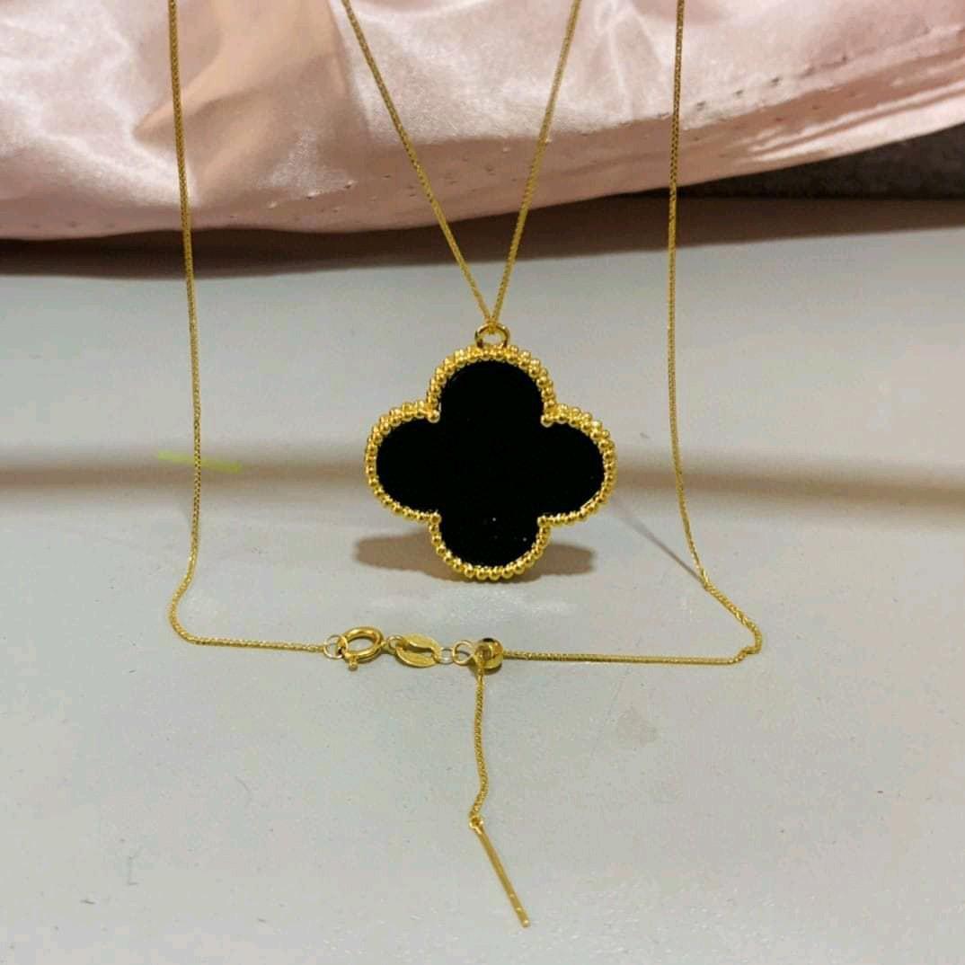Clover leaf necklace new arrivals jewelry
