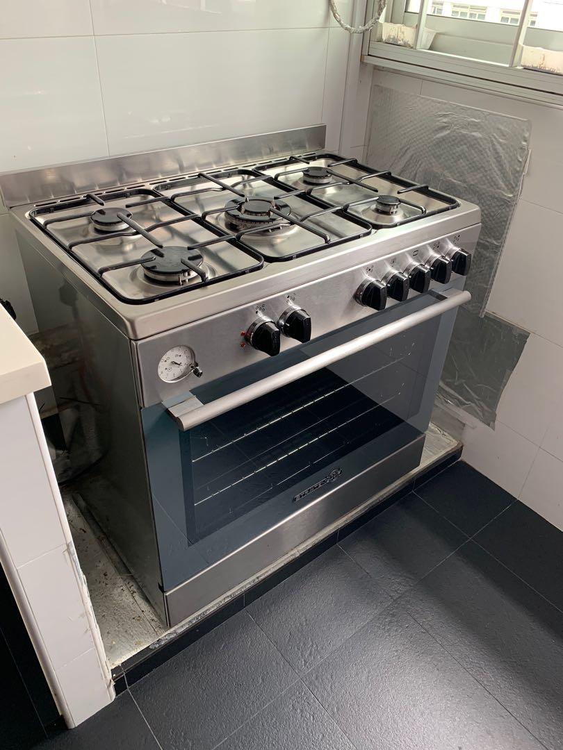 stove with gas burners and electric oven