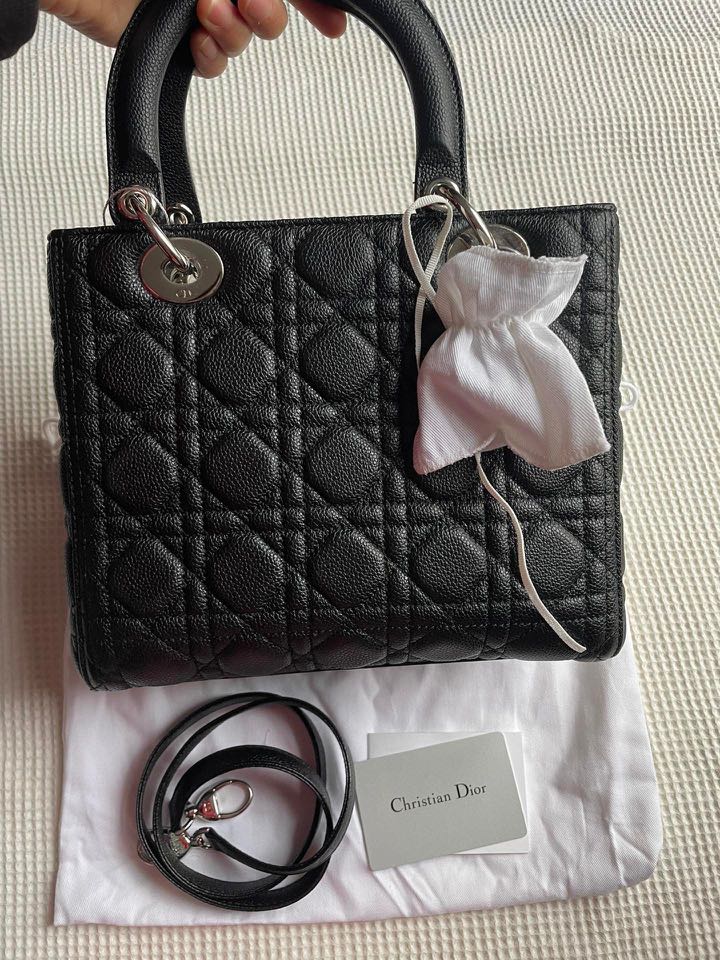 Lady dior caviar leather outlet