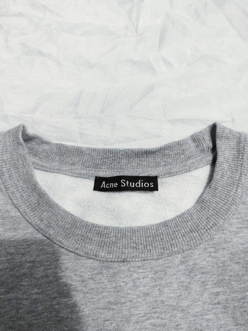 Acne Studios Ferris Face Sweatshirt (Category: Coats, Jackets and Outerwear) located in Pasig City. Submitted by crazyrich.mnl (Listing ID 1150541805, Image 2). Description: Width-22 Length-26 Pm for more info ;).